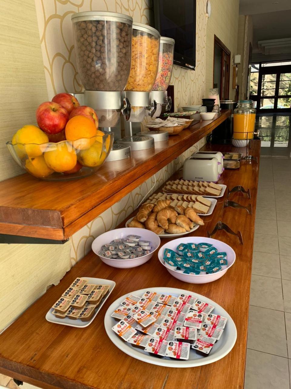 Bagu Pinamar Hotel Eksteriør bilde